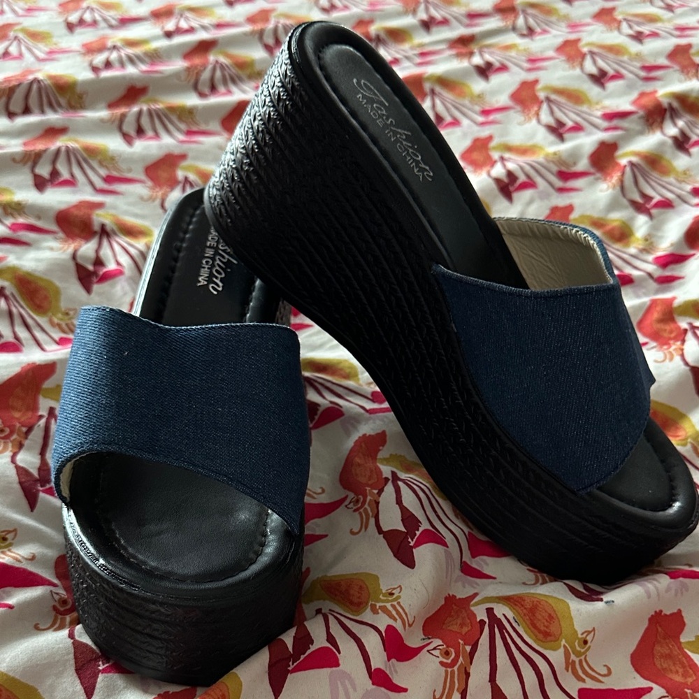 Comfortview Navy Blue Wedge Sandals
